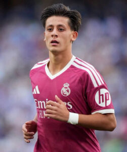 Arda Güler wearing the Real Madrid jersey