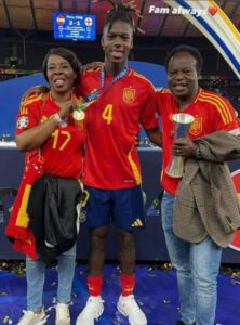 Nico Williams and parents photo source via Instagram